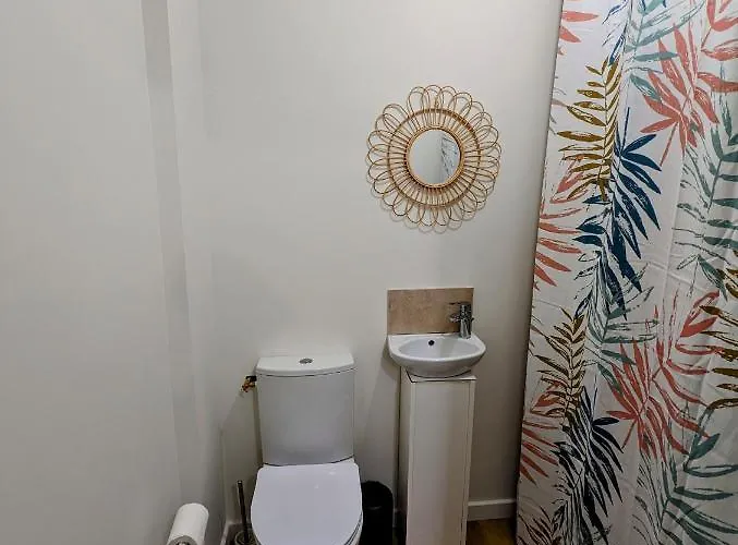 Douceur, Elegance Au Coeur D'albi אלבי